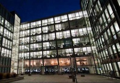 Офис Кронеса Нейтраублинг. Поставщики упаковочных машин.